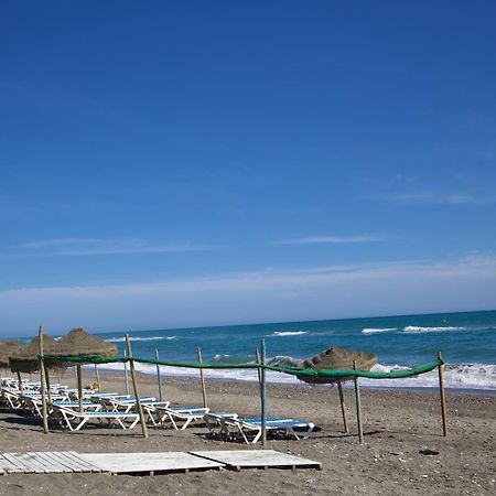 Bonito Apartamento Cerca De La Playa De Torrox Bagian luar foto